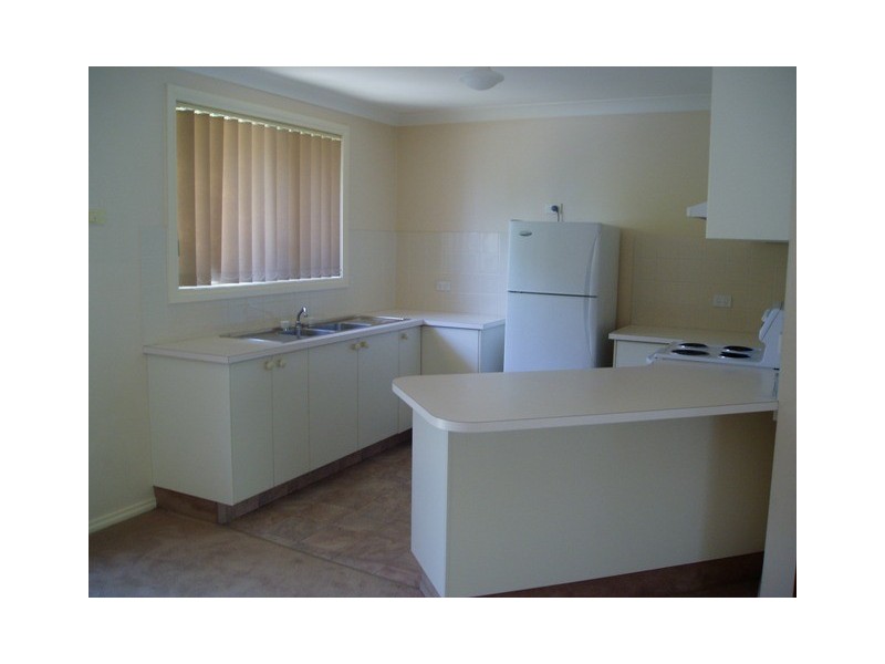 8 / 16 Forbes Road, Orange NSW 2800