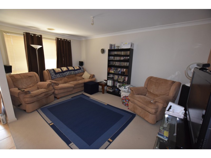 13 Greerlyn Way, Orange NSW 2800