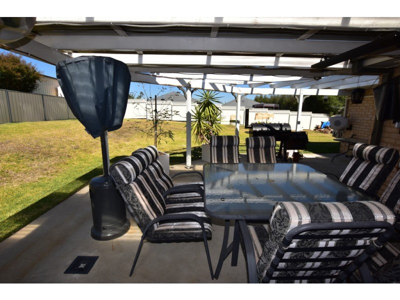 13 Greerlyn Way, Orange NSW 2800