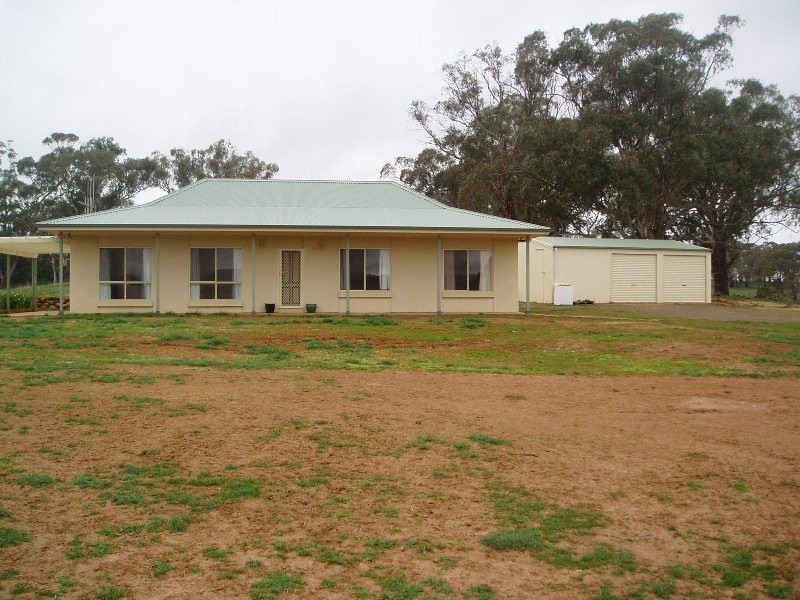 81 Ginns Road, Orange NSW 2800
