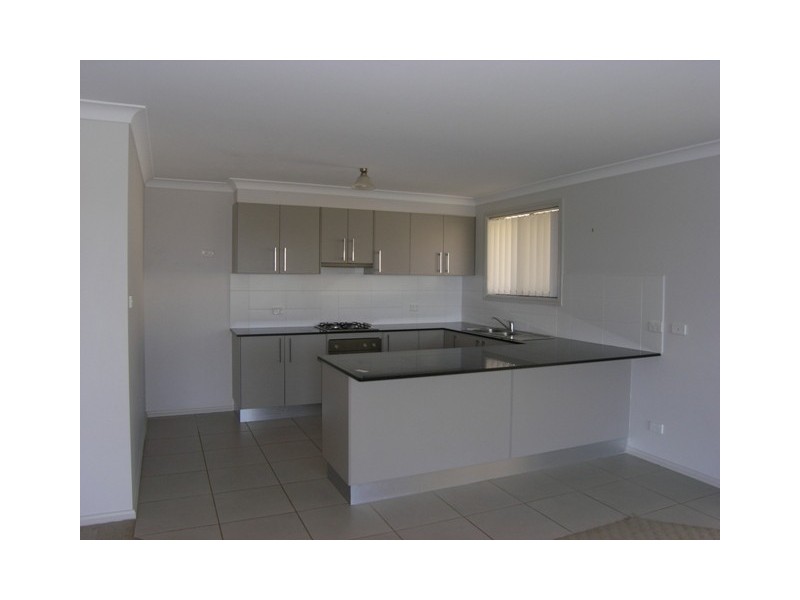 9 Hughes Street, Orange NSW 2800