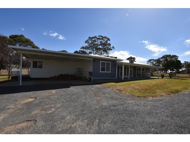411 Clergate Road, Orange NSW 2800