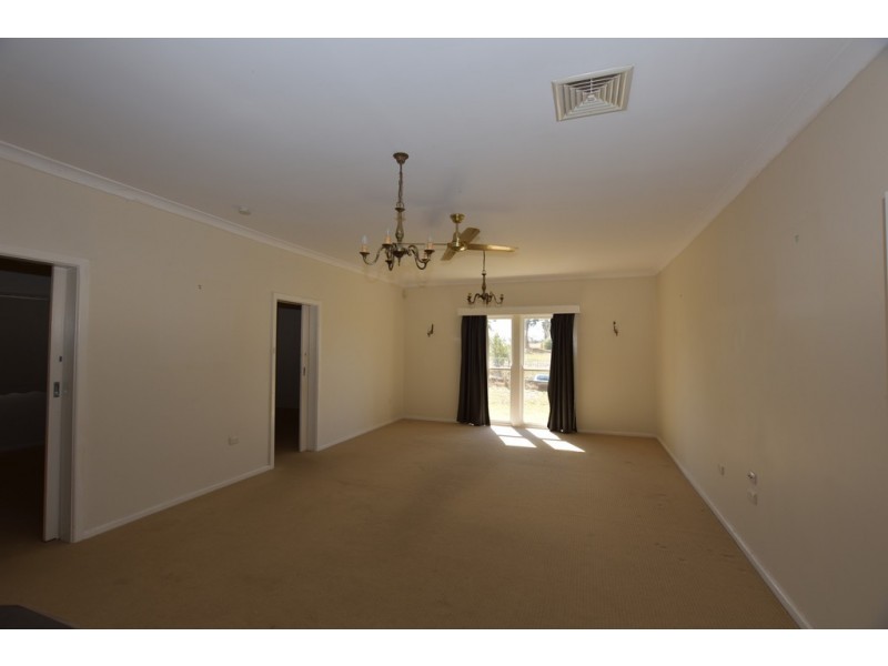 411 Clergate Road, Orange NSW 2800