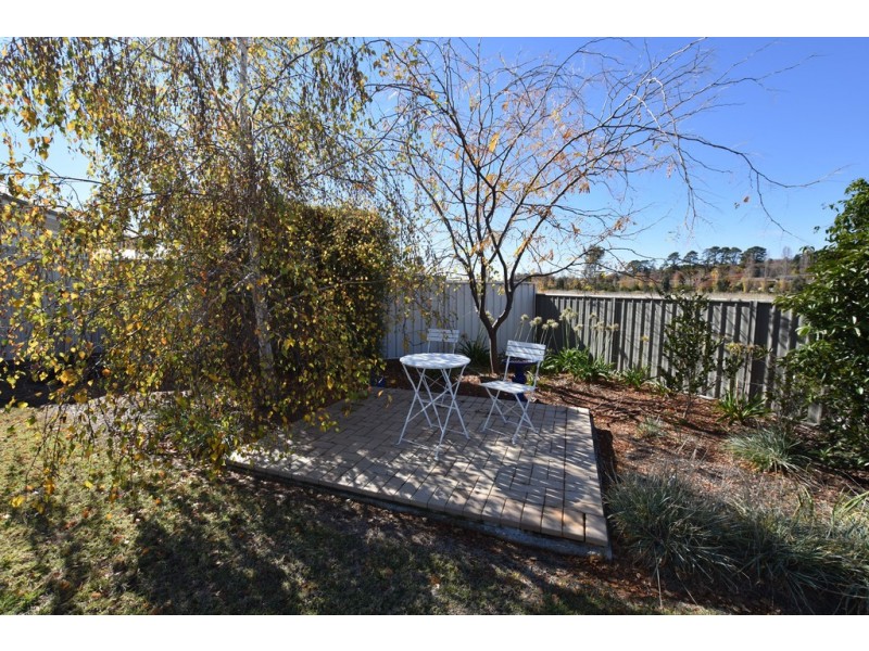 10 Burrows Court, Orange NSW 2800