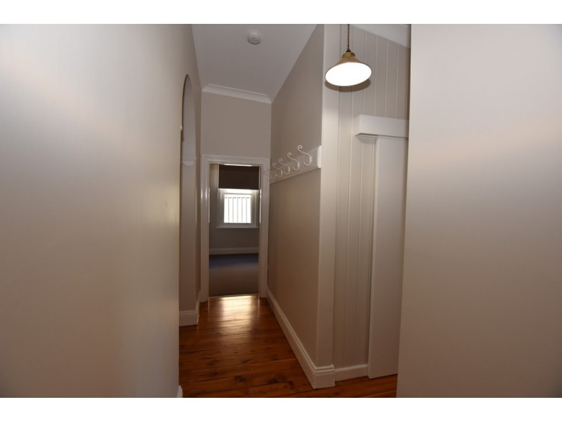 194 March Street, Orange NSW 2800