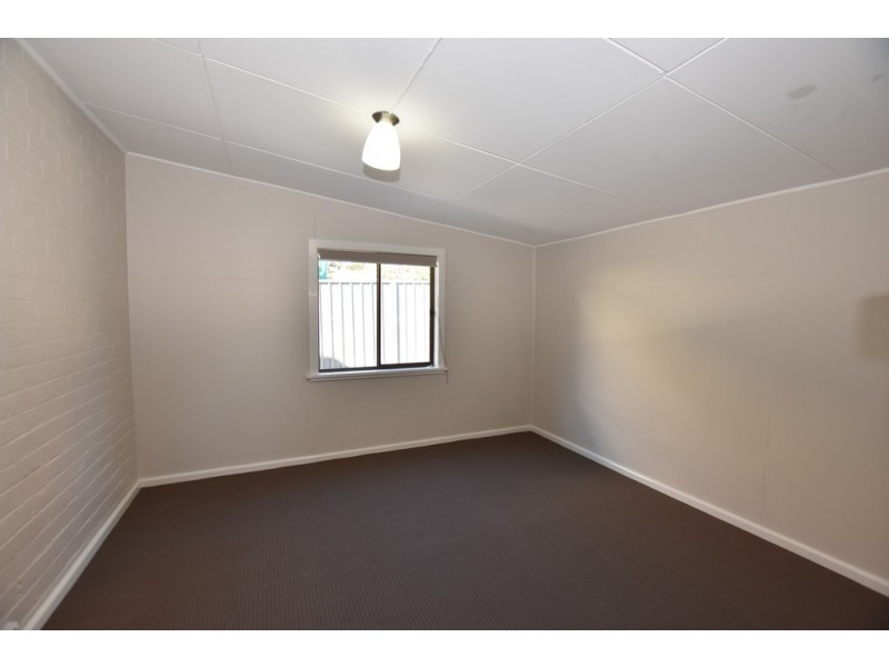 194 March Street, Orange NSW 2800