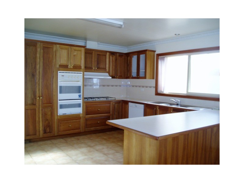 21 Coogal Drive, Orange NSW 2800