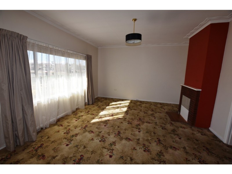 184 Phillip Street, Orange NSW 2800