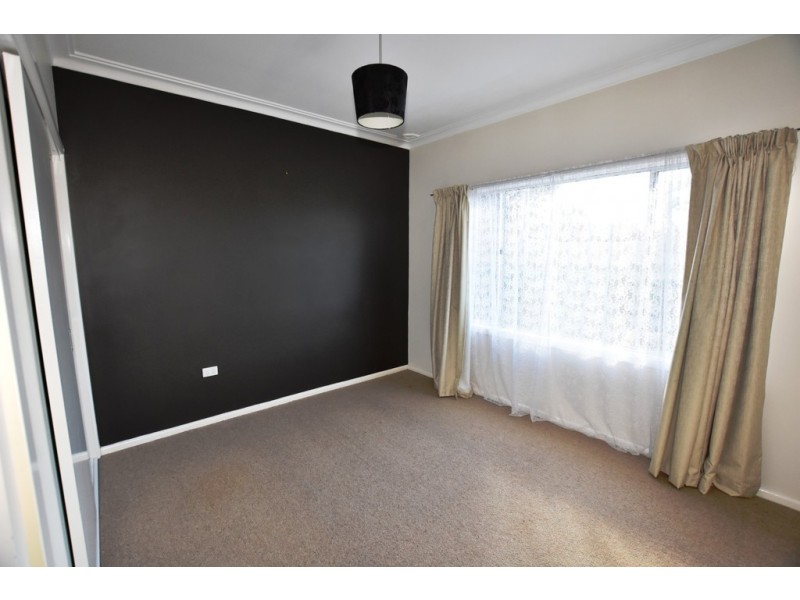 184 Phillip Street, Orange NSW 2800