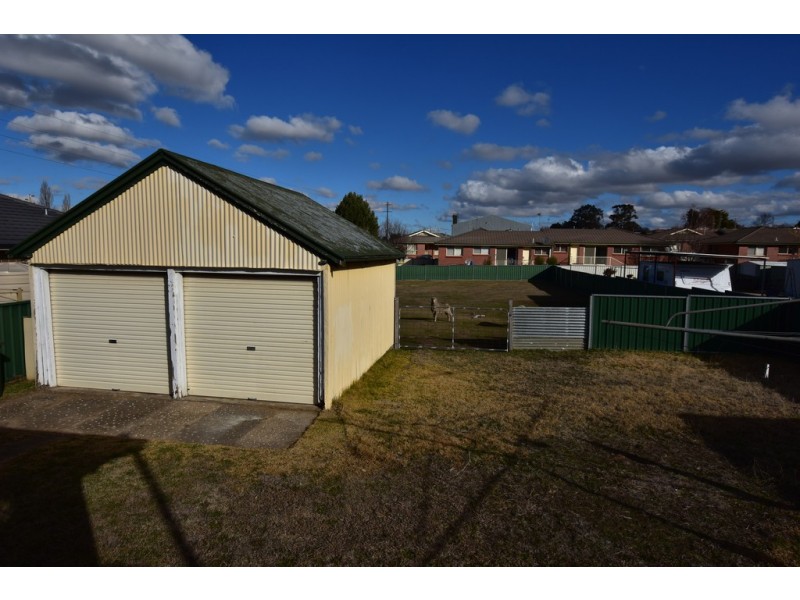 184 Phillip Street, Orange NSW 2800