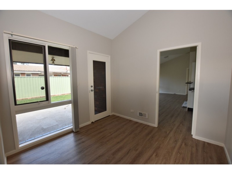 14 Keithian Place, Orange NSW 2800