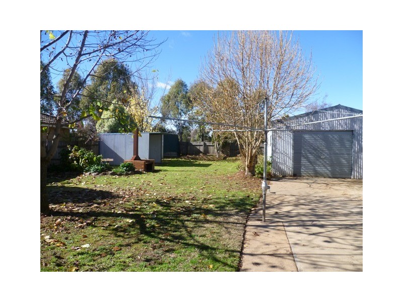2 Annis Avenue, Orange NSW 2800