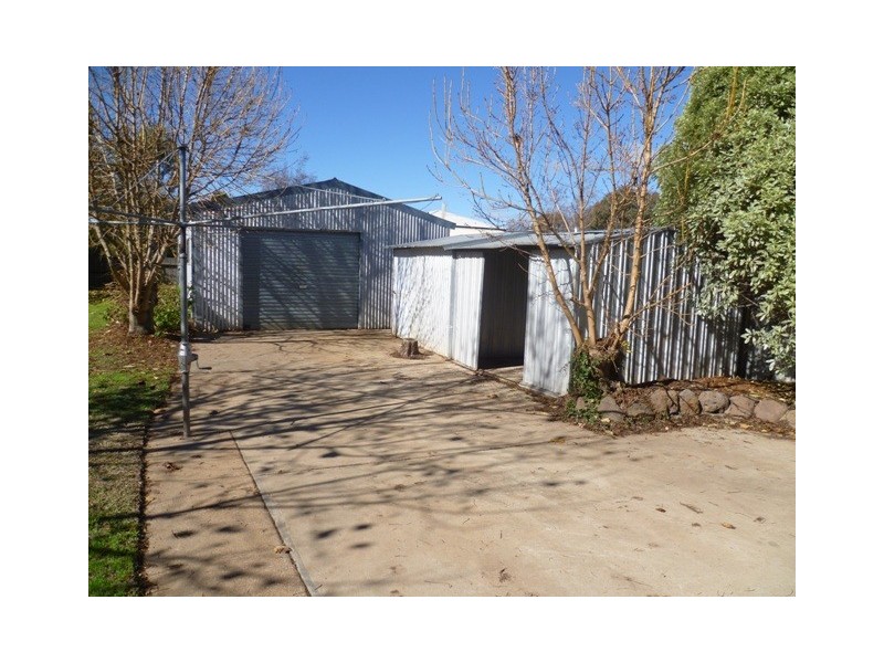 2 Annis Avenue, Orange NSW 2800