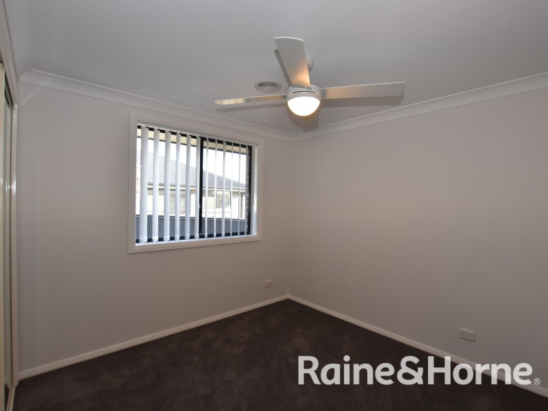 9 Andres Street, Orange NSW 2800
