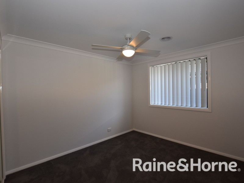 9 Andres Street, Orange NSW 2800