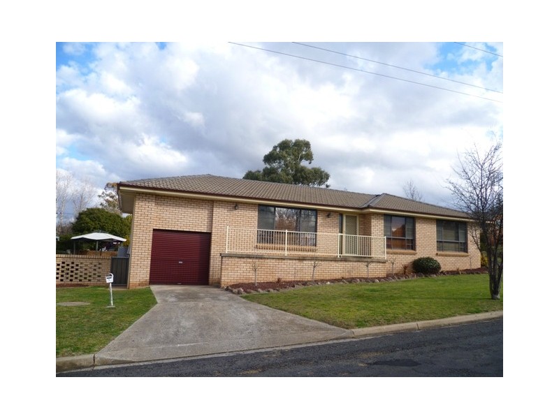 1 Kengdelt Place, Orange NSW 2800