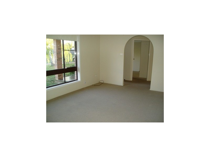 3 Landy Place, Orange NSW 2800