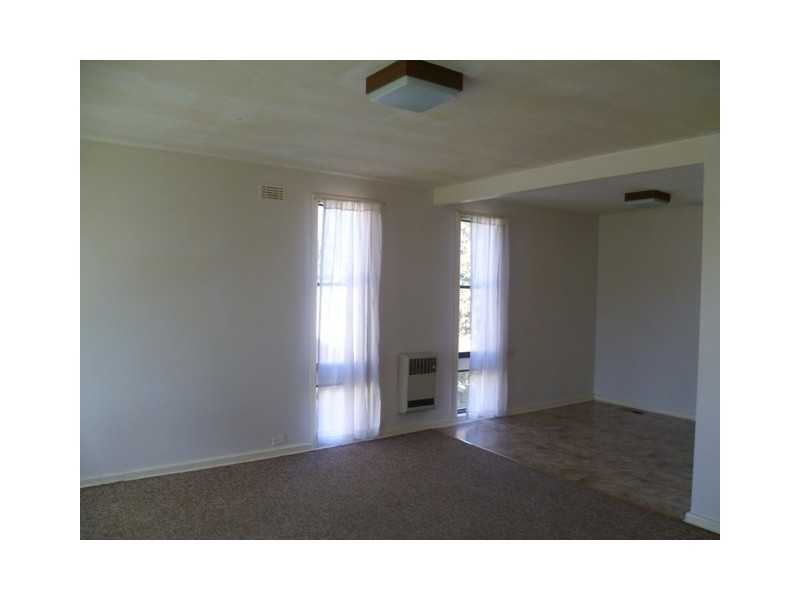 127 Lone Pine Avenue, Orange NSW 2800