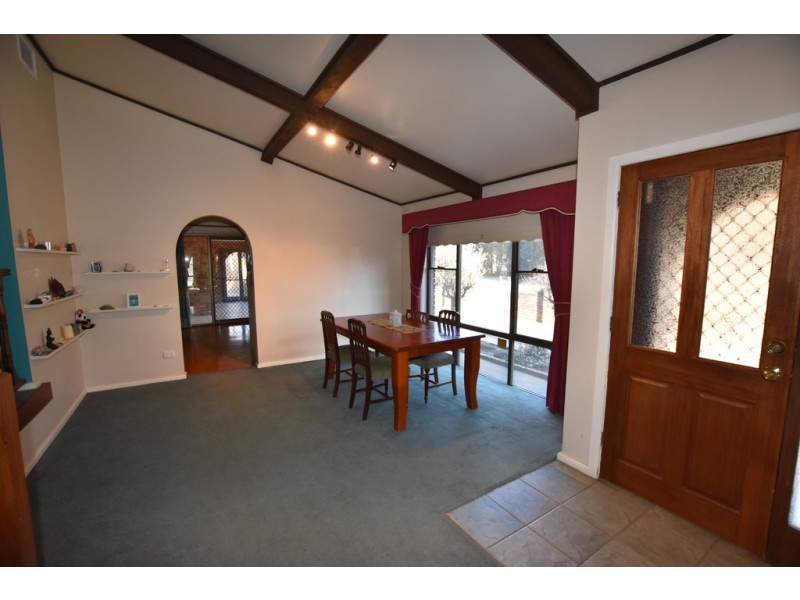 122 Woodward Street, Orange NSW 2800