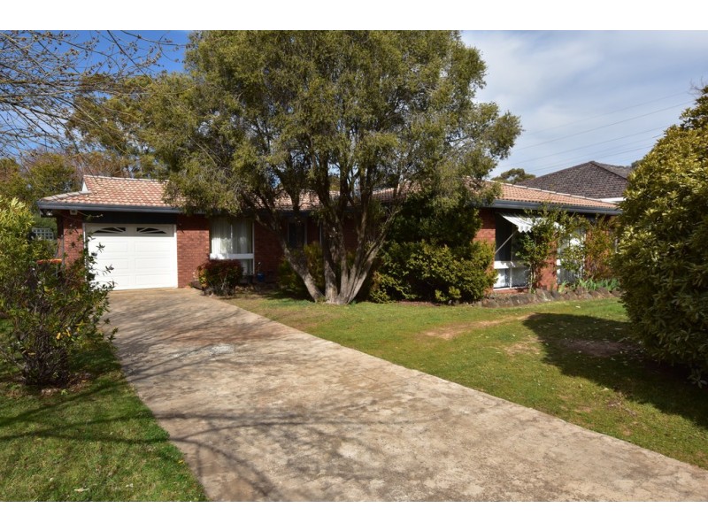 6 Cecil Road, Orange NSW 2800