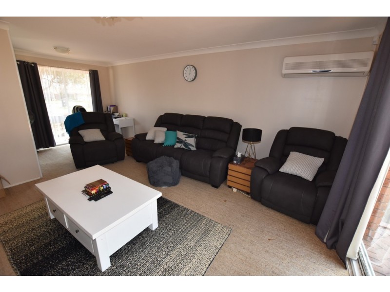 6 Cecil Road, Orange NSW 2800