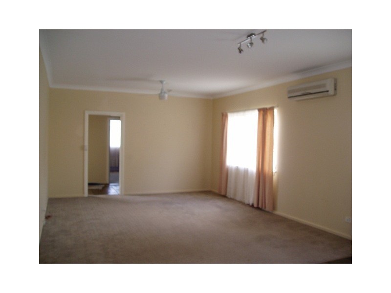 15 Elizabeth Street, Spring Hill NSW 2800