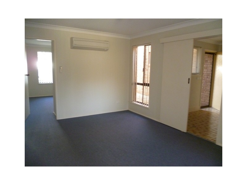 Unit 6 / 9 Amangu Close, Orange NSW 2800