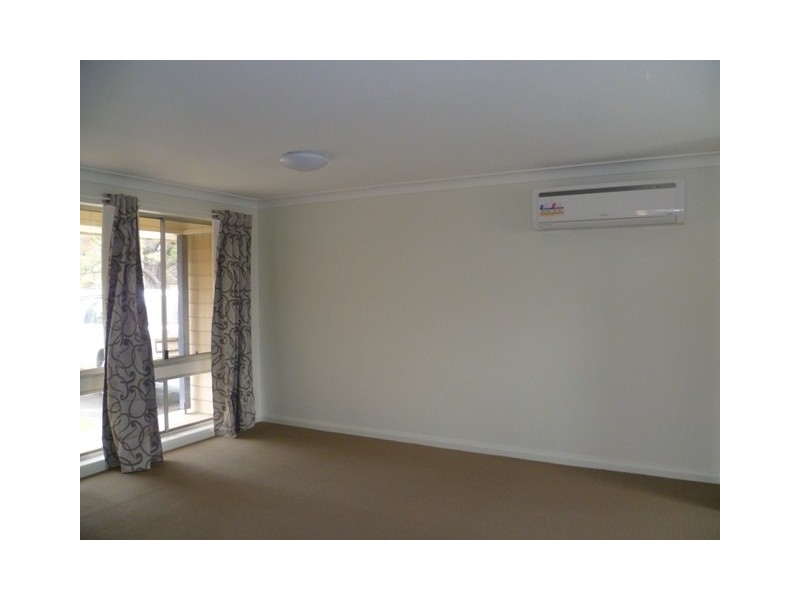 UNIT 3/96 AUTUMN STREET, Orange NSW 2800