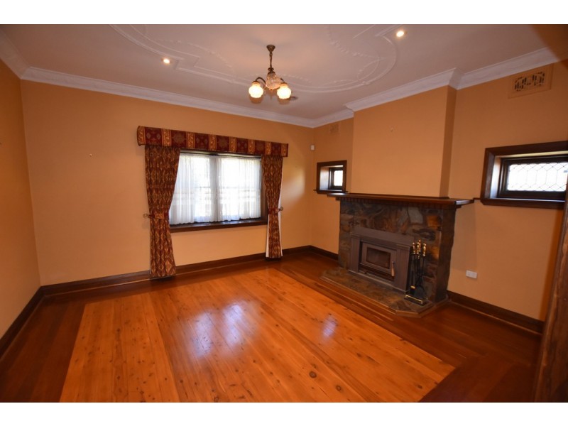 103 Franklin Road, Orange NSW 2800