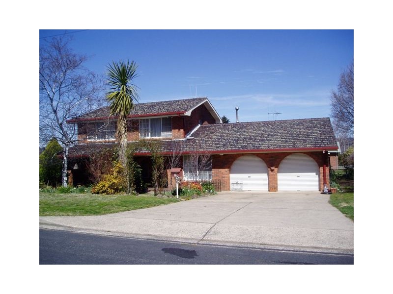 16 Ophir Street, Orange NSW 2800