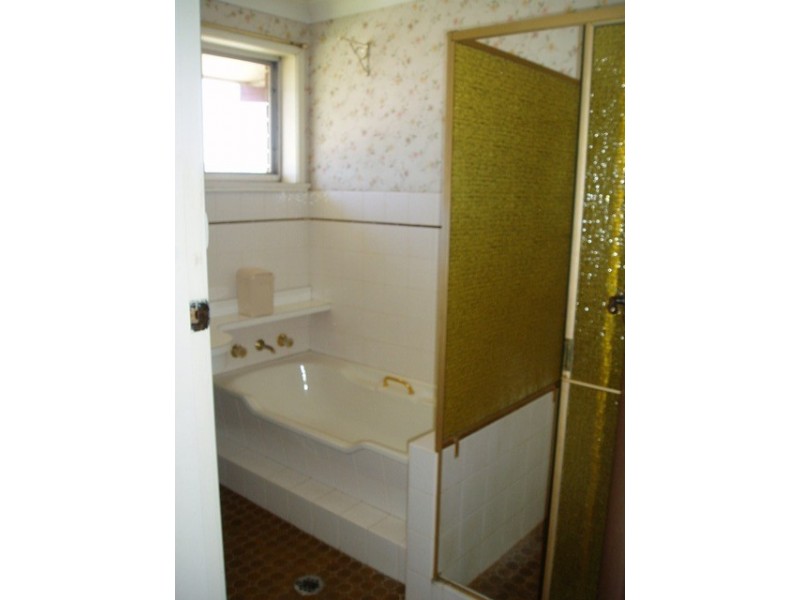 16 Ophir Street, Orange NSW 2800