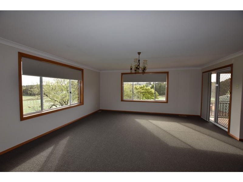 6 Carwoola Drive, Orange NSW 2800