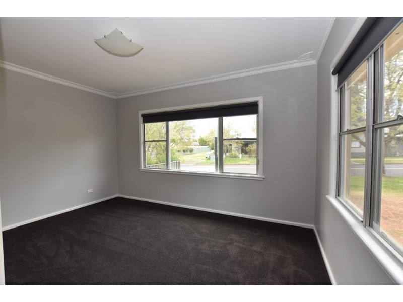 126 Gardiner Road, Orange NSW 2800