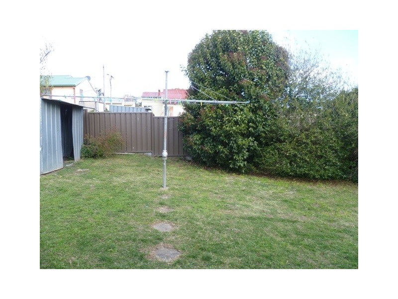 12 MORESBY STREET, Orange NSW 2800