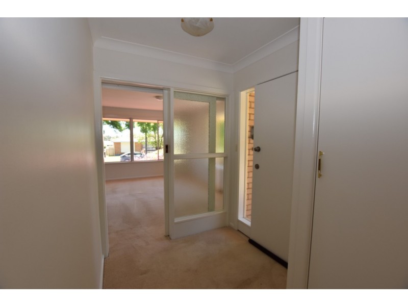 1 Maguire Avenue, Orange NSW 2800