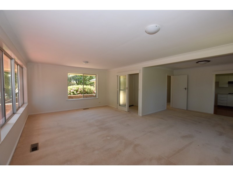 1 Maguire Avenue, Orange NSW 2800