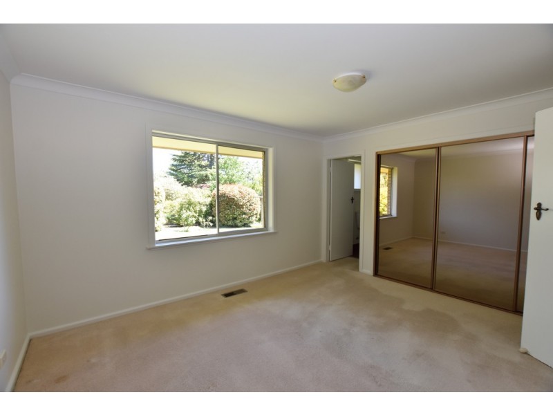 1 Maguire Avenue, Orange NSW 2800