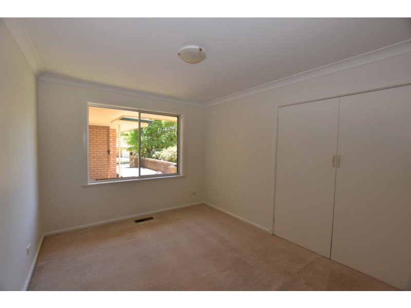 1 Maguire Avenue, Orange NSW 2800