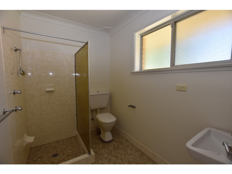 1 Maguire Avenue, Orange NSW 2800