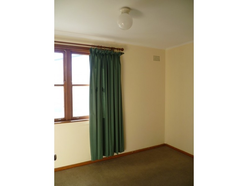 147 Lone Pine Avenue, Orange NSW 2800