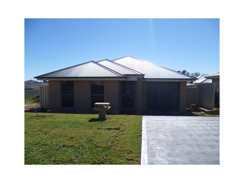 7A Romano Drive, Orange NSW 2800