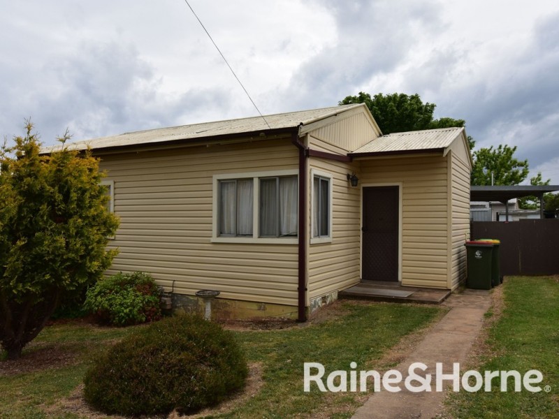 25 Kokoda Street, Orange NSW 2800