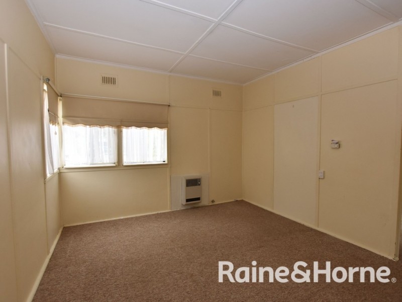 25 Kokoda Street, Orange NSW 2800