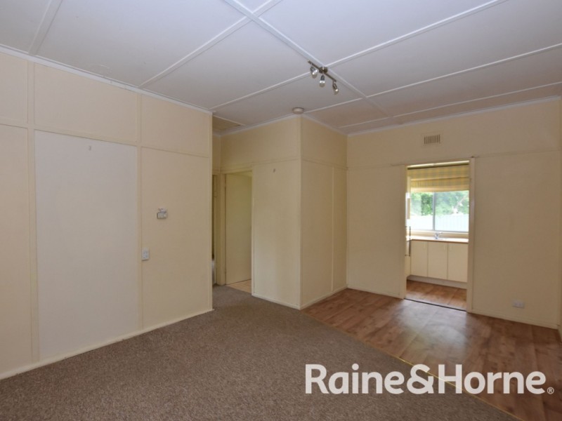 25 Kokoda Street, Orange NSW 2800