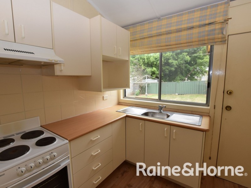 25 Kokoda Street, Orange NSW 2800