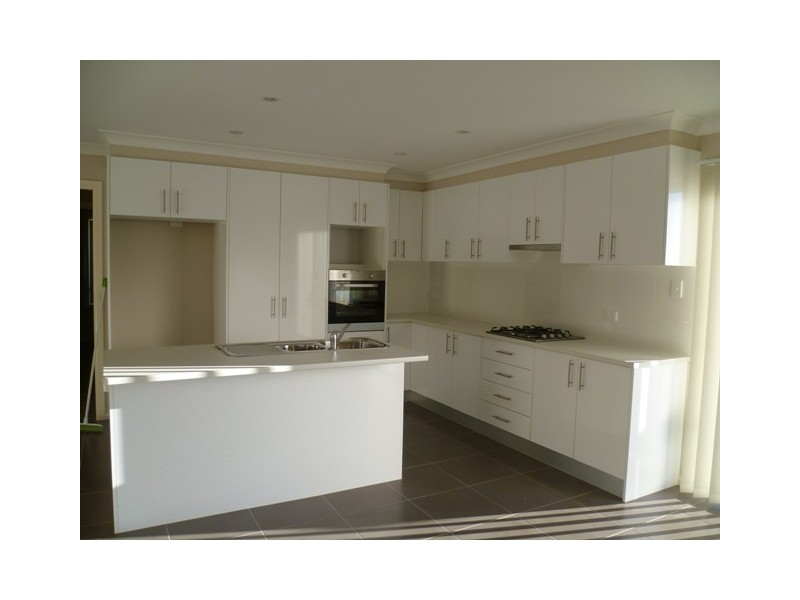 37b Beech Crescent, Orange NSW 2800