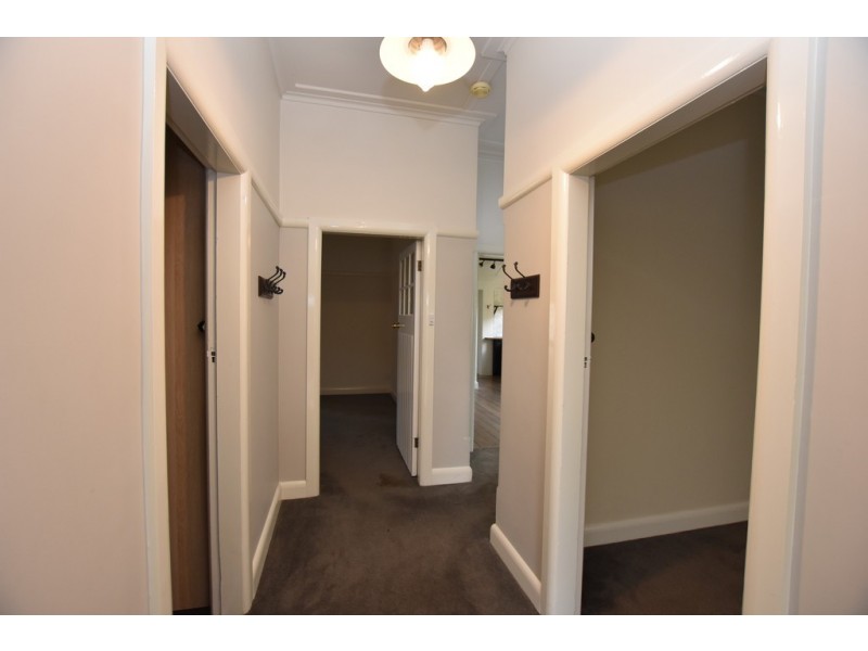 10 Nile Street, Orange NSW 2800