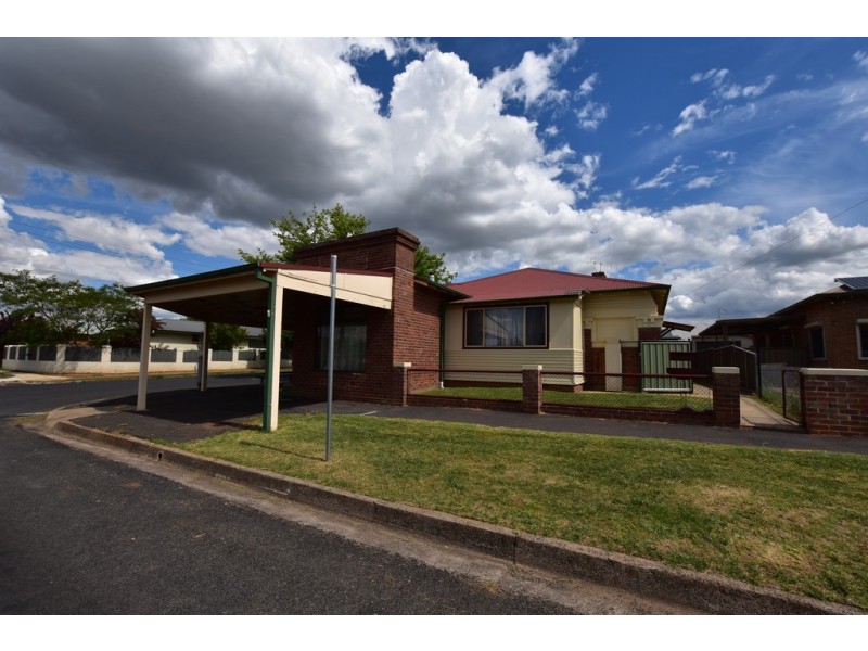 26 Caroline Street, Orange NSW 2800