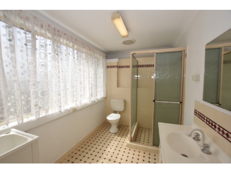 26 Caroline Street, Orange NSW 2800