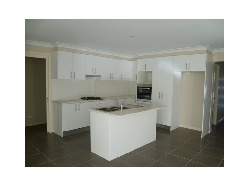 37a Beech Crescent, Orange NSW 2800